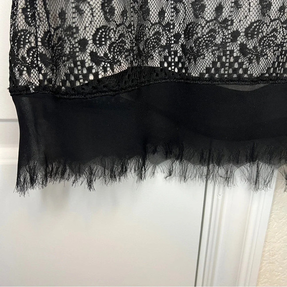 Cabi Emily 552 Lace Sleeveless Black Cream Overlay Floral Tank Top Blouse XSmall - Picture 6 of 7